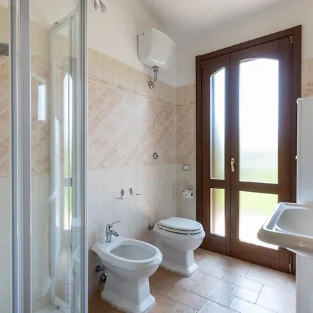 Capo Blu House With Sea View بيت للعطل