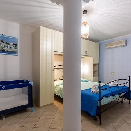 Capo Blu House With Sea View بيت للعطل فورت فيليدج